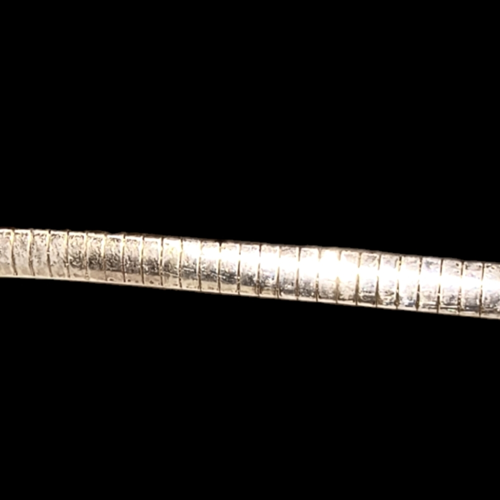 Vintage Sterling Silver Italian 18 Inch Omega Chain Necklace - Picture 4 of 10